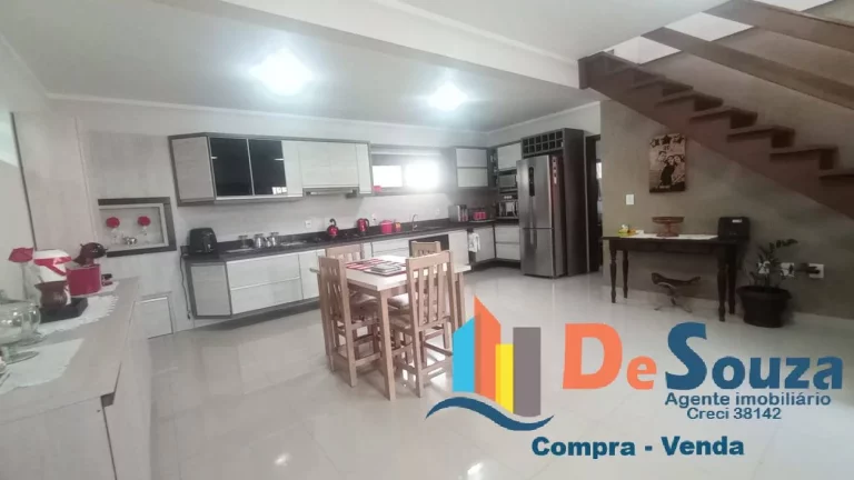 Imagem Linda residência em Bairro Humaitá!