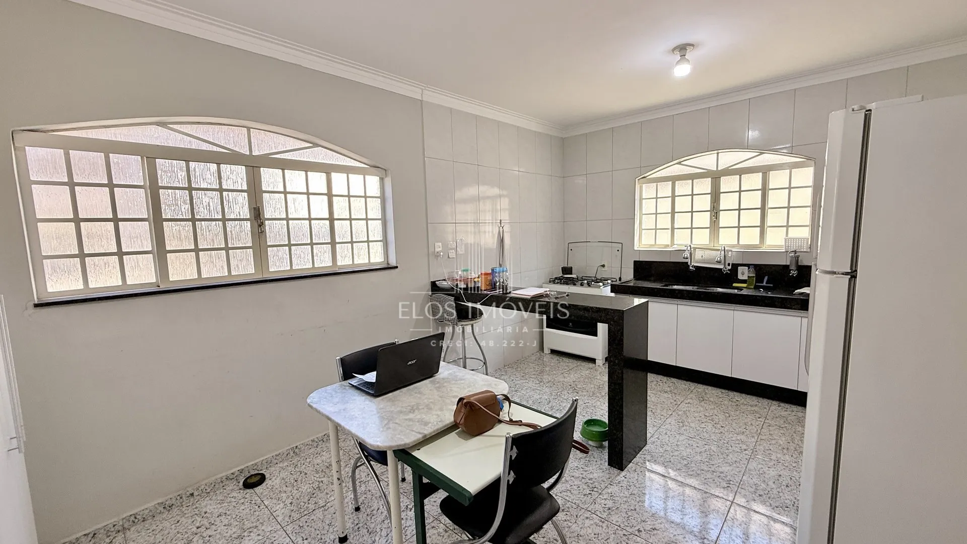Imagem Sobrado de 5 quartos, 298m² no bairro Jardim Nova Europa, em Limeira
