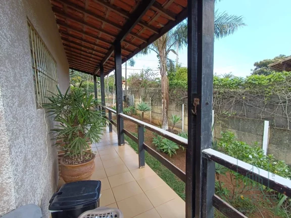 Imagem Chácara à Venda 1000 m² - 2 Dormitórios, Piscina por R$600.000,00