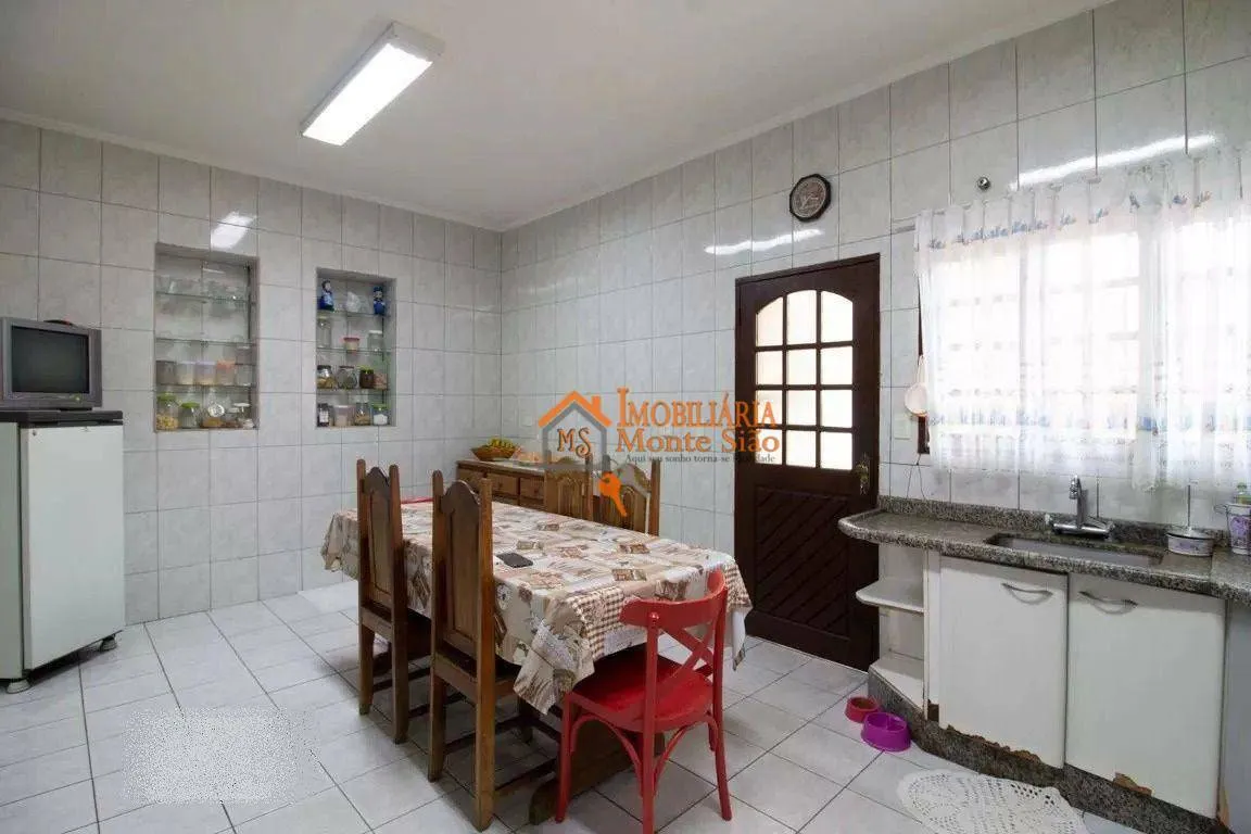 Imagem Sobrado com 4 dormitórios à venda, 500 m² por R$ 1.400.000,00 - Vila Rosália - Guarulhos/SP