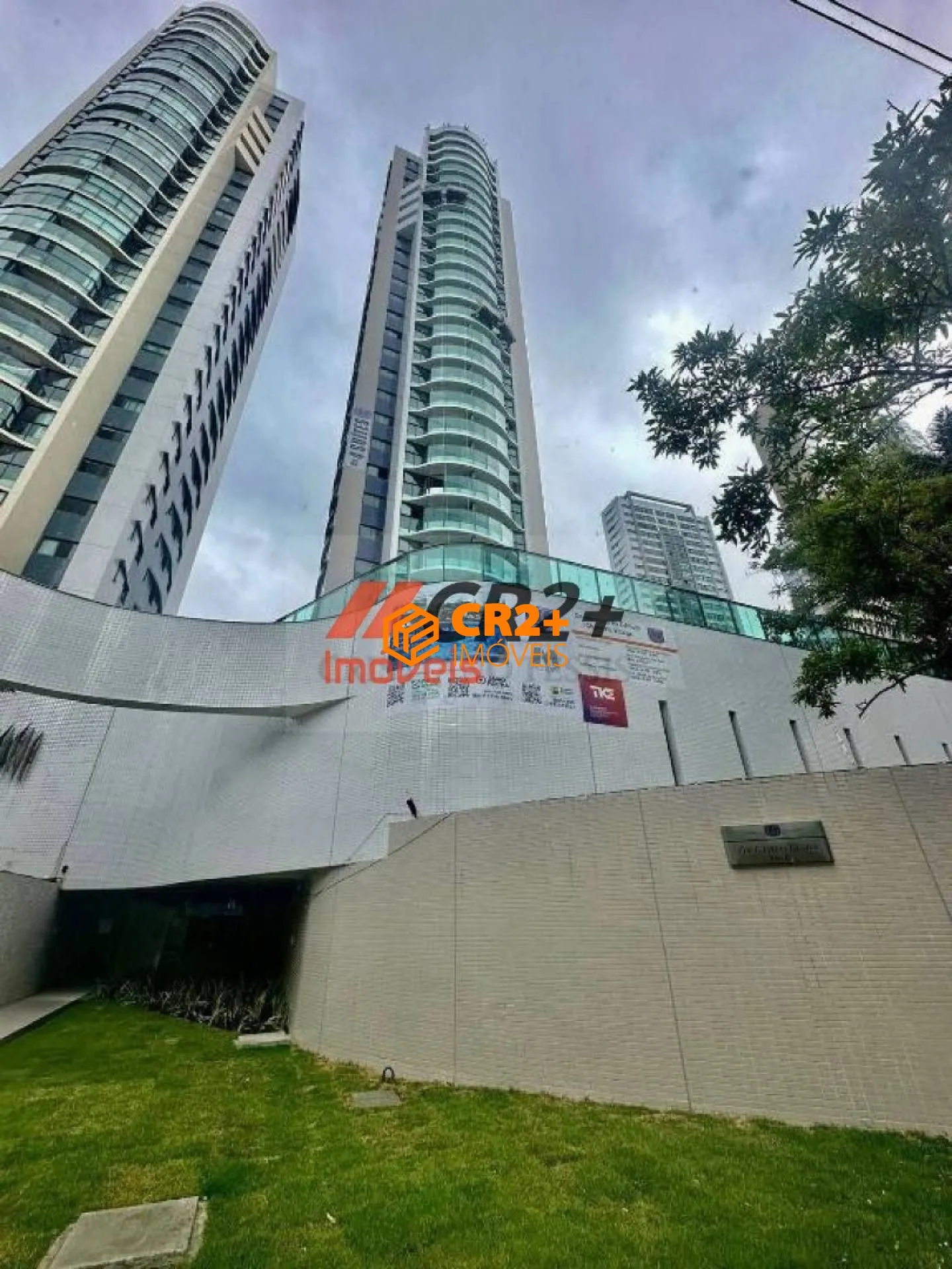 Imagem Apartamento à Venda 04 quartos, 03 suítes, em Boa Viagem com 135M².