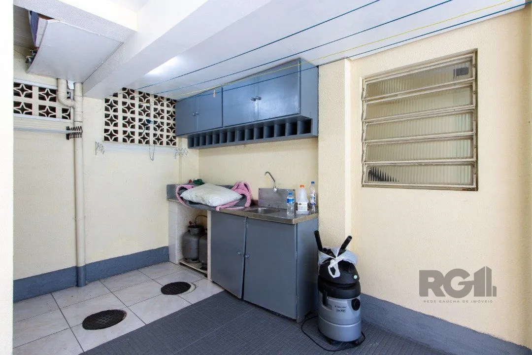 Imagem Casa Condominio para Venda - 159.05m², 3 dormitórios, sendo 1 suites, 2 vagas - Cavalhada