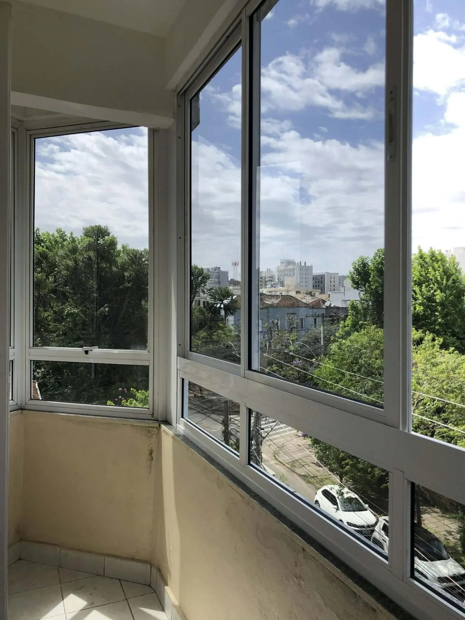 Imagem Predio residencial sendo uma cobertura e mais 03 apartamentos