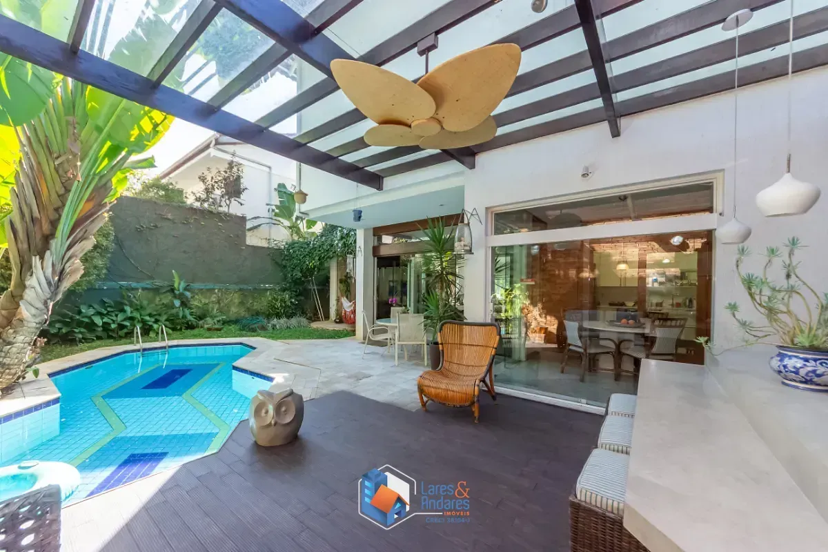 Imagem Casa para venda em Jardim dos Estados com 4 quartos, sendo 2 suítes, 389m²