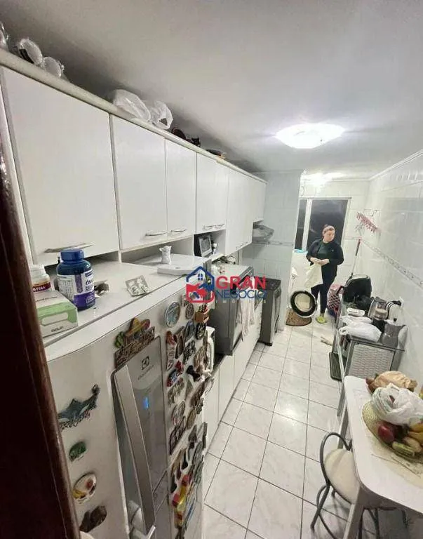 Imagem Apartamento com 2 dormitórios à venda - Novo Mundo - Curitiba/PR