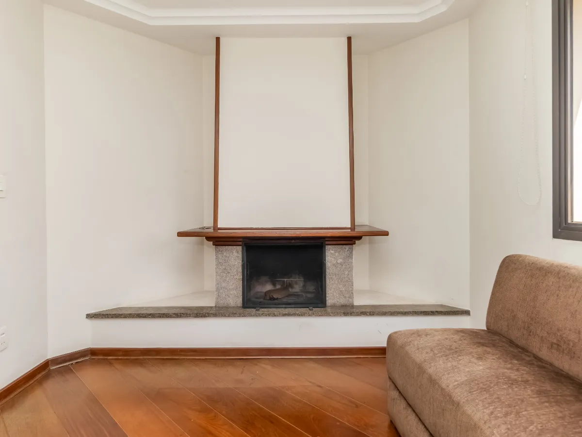 Imagem Apartamento para venda e locação em Indianópolis com 4 quartos, sendo 2 suítes, 232m2