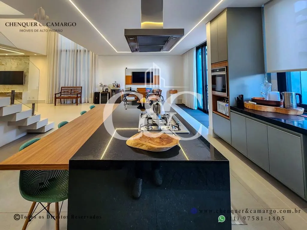 Imagem Casa porteira fechada à venda no Brisas Jundiaí, 333m², 4 dormitórios e piscina climatizada
