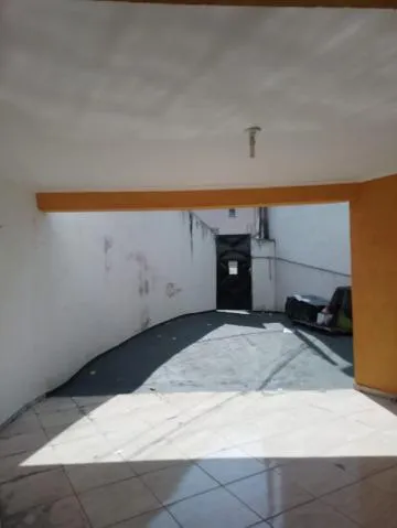 Imagem VENDA DE CASA NO JORDANÓPOLIS, EM ARUJÁ/ SP, 150M², c/ 3 dorm, sendo 2 suítes, 3 salas, cozinha, escritório, lavanderia e 4 vagas p/ auto. CONSULTE-