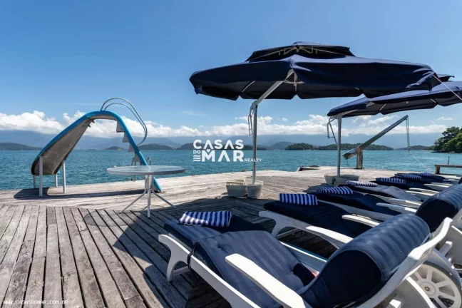 Imagem Casa Frente Mar para Temporada em Angra dos Reis / RJ no bairro Enseada