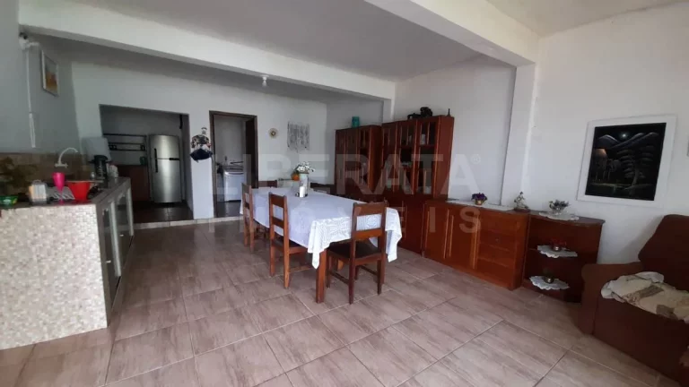 Imagem Casa a venda na Meia Praia, Navegantes, SC