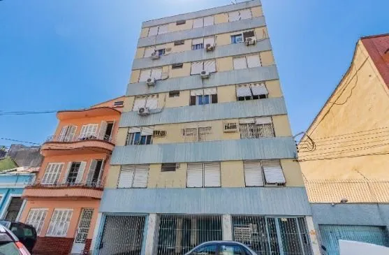 Imagem Apartamento com 4 quartos e 93m² à venda em Centro Histórico, Porto Alegre.