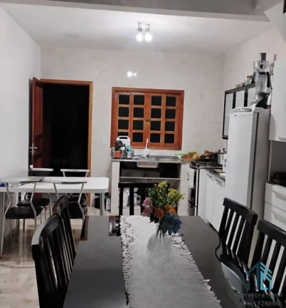 Imagem Sobrado a venda em ótima localização no Alto Maracanã em Colombo PR