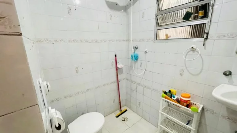 Imagem Excelente casa à venda na Ocian 2 dormitórios 1 suíte!!!
