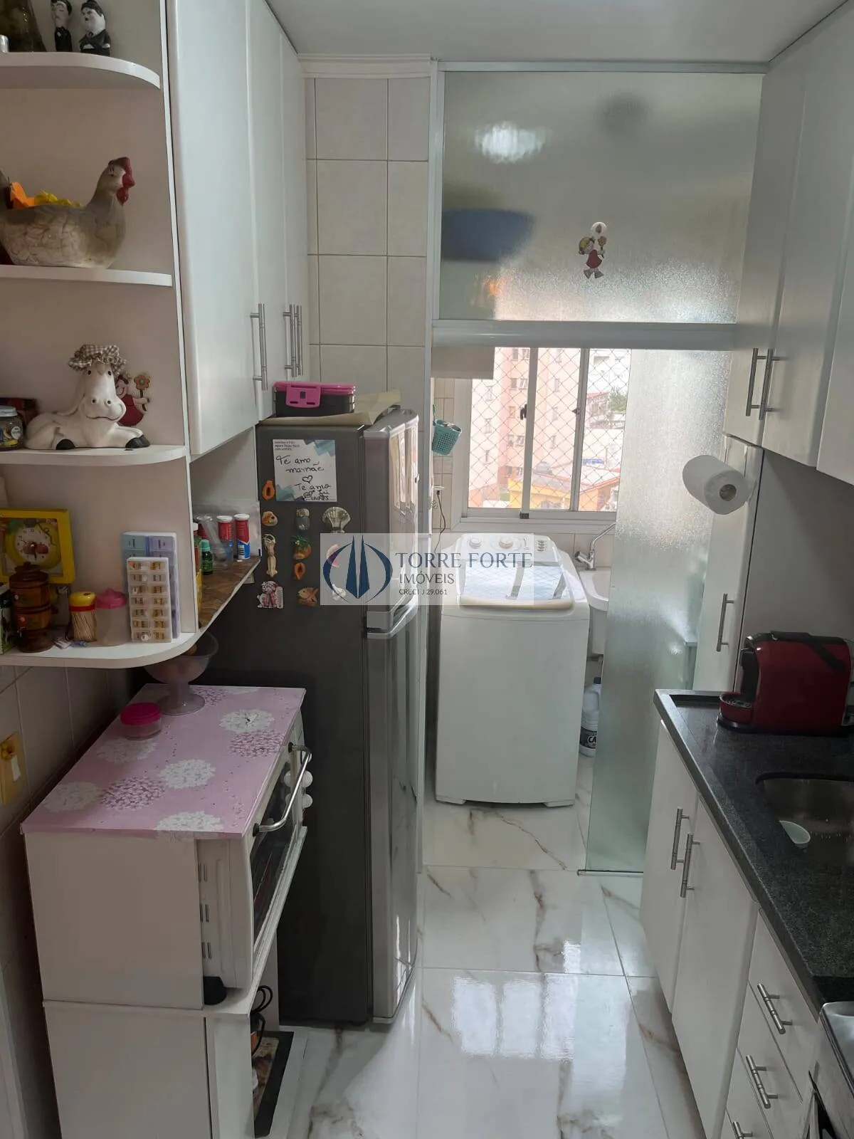 Imagem Apartamento com 2 dormitórios, 1 vaga , Varanda na Vila Ema.
