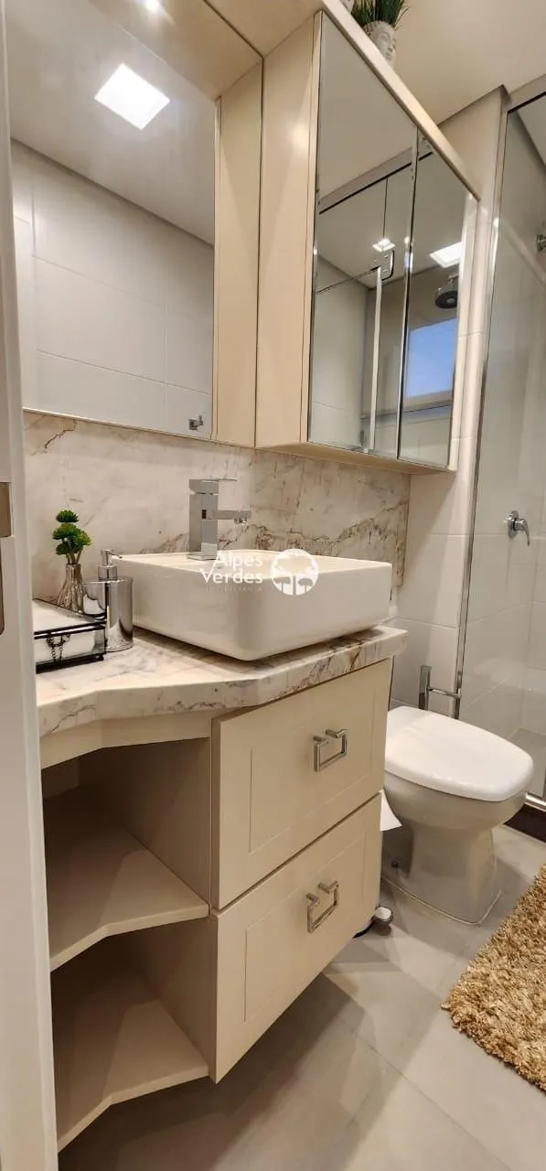 Imagem Vende-se apartamento mobiliado em Gramado a 5 minutos da Rua Coberta