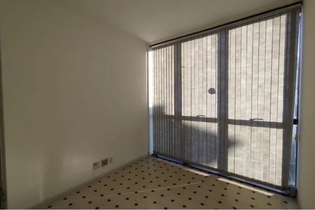Imagem Sala para venda no bairro Moinhos de Vento em Porto Alegre