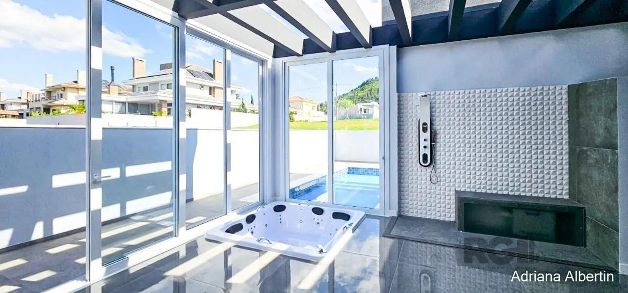 Imagem Casa Condominio para Venda - 297.5m², 4 dormitórios, sendo 4 suites, 4 vagas - Alphaville