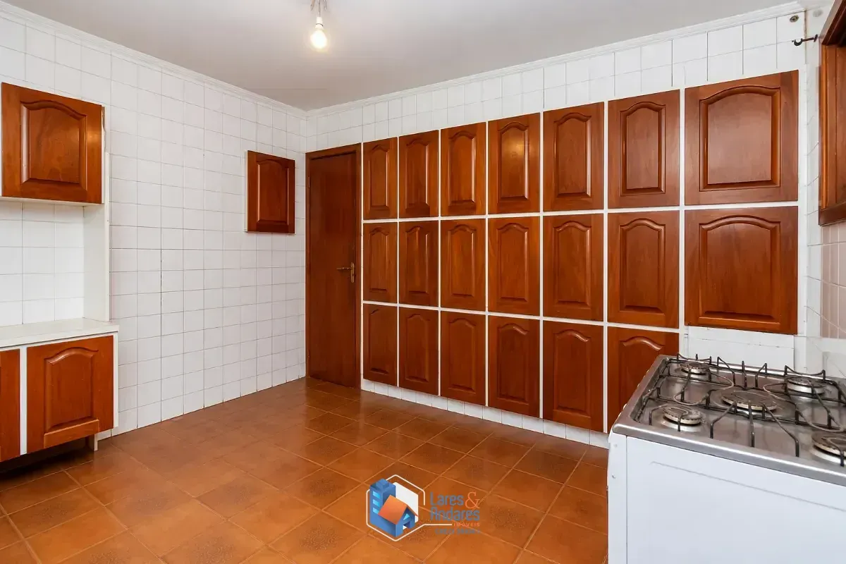 Imagem Sobrado para venda em Vila Madalena com 4 quartos, sendo 2 suítes, 191m²