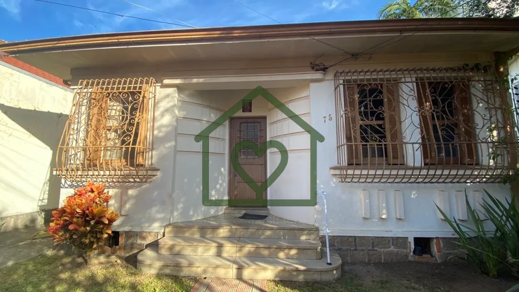 Imagem Oportunidade de negócio! Casa em alvenaria, 138,00m2 de área construída. São 3 amplos dormitóri...