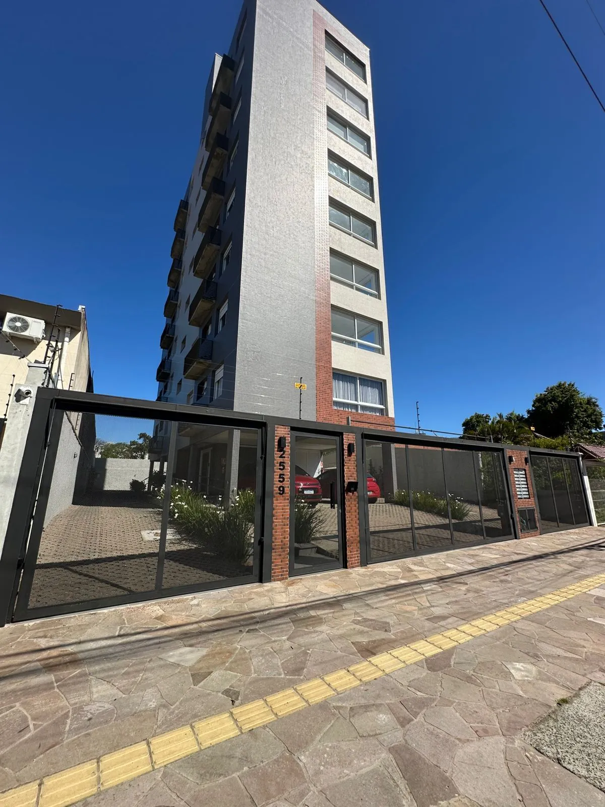 Imagem Apartamento Novo à Venda no Bairro Tristeza - 2 Dormitórios, Suíte e Duas Vagas Descobertas