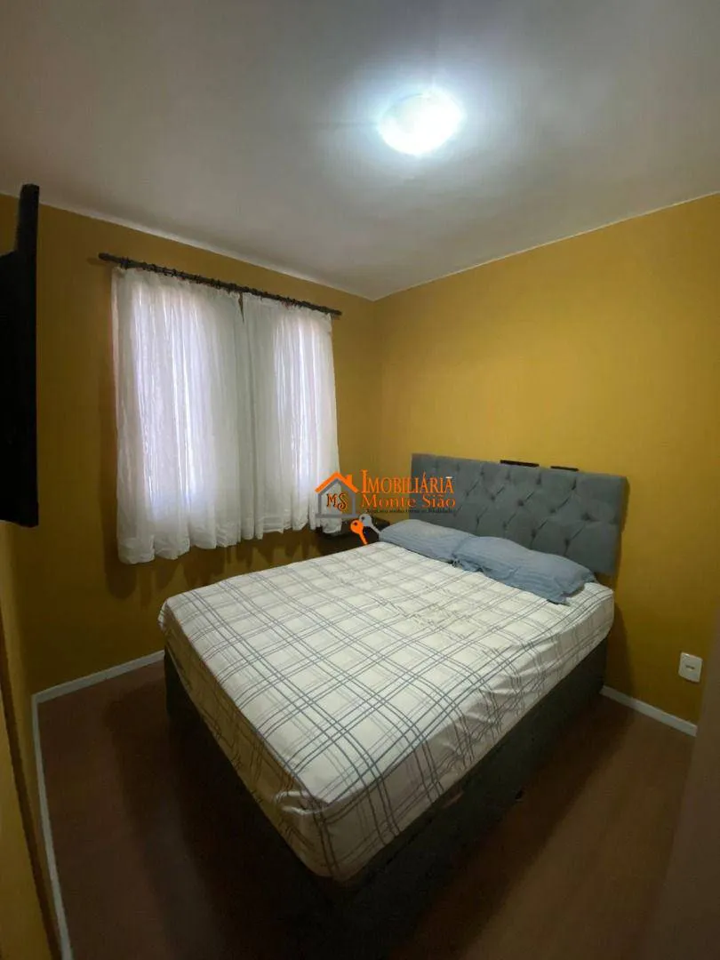 Imagem Apartamento com 2 dormitórios à venda, 47 m² por R$ 229.000,00 - Água Chata - Guarulhos/SP