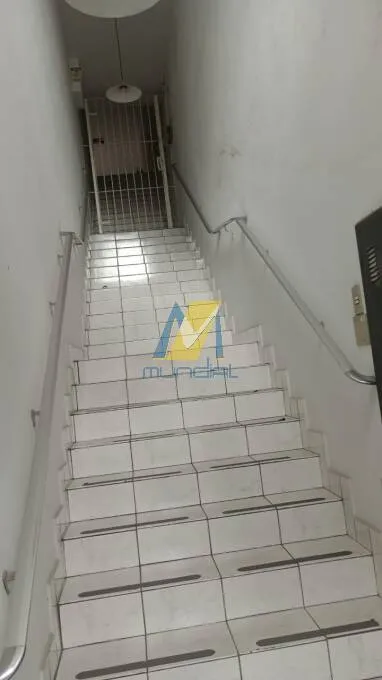 Imagem Conjunto Comercial à Venda com 5 Salas na Rua Oratório - Santo André