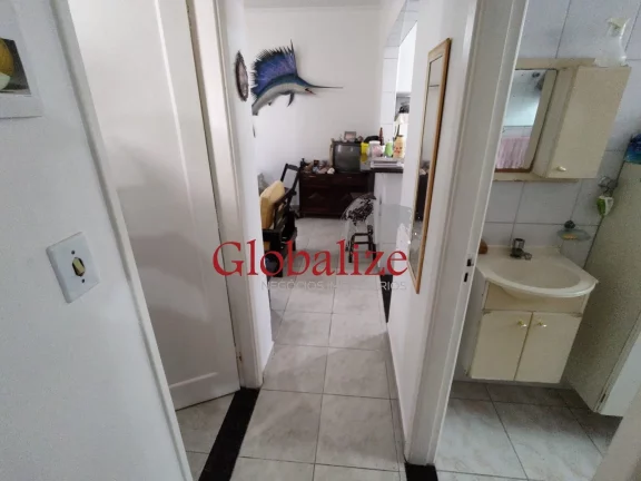 Imagem Apartamento Terreo de 2 dormitórios muito bem localizado no bairro da Encruzilhada pertinho da Ana costa em Santos (SP) por R$.350.000,00.