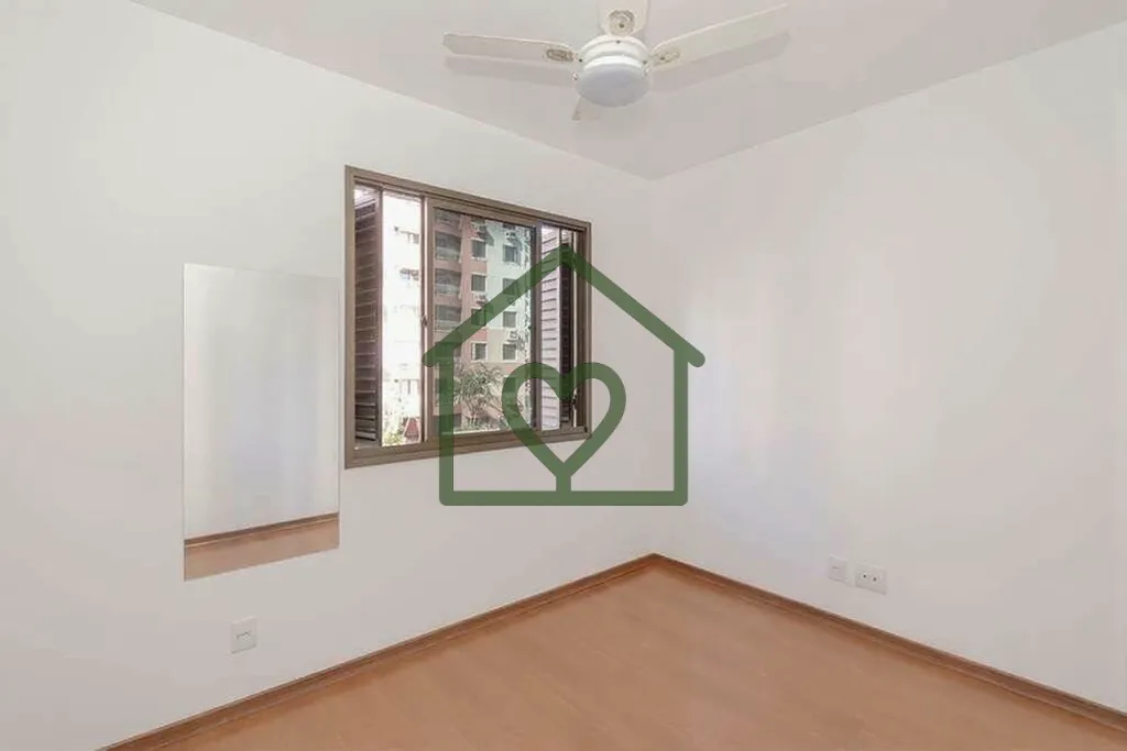 Imagem Apartamento com 3 dormitórios, sendo 1 suíte com armários, banheiro social e suíte com armário,...