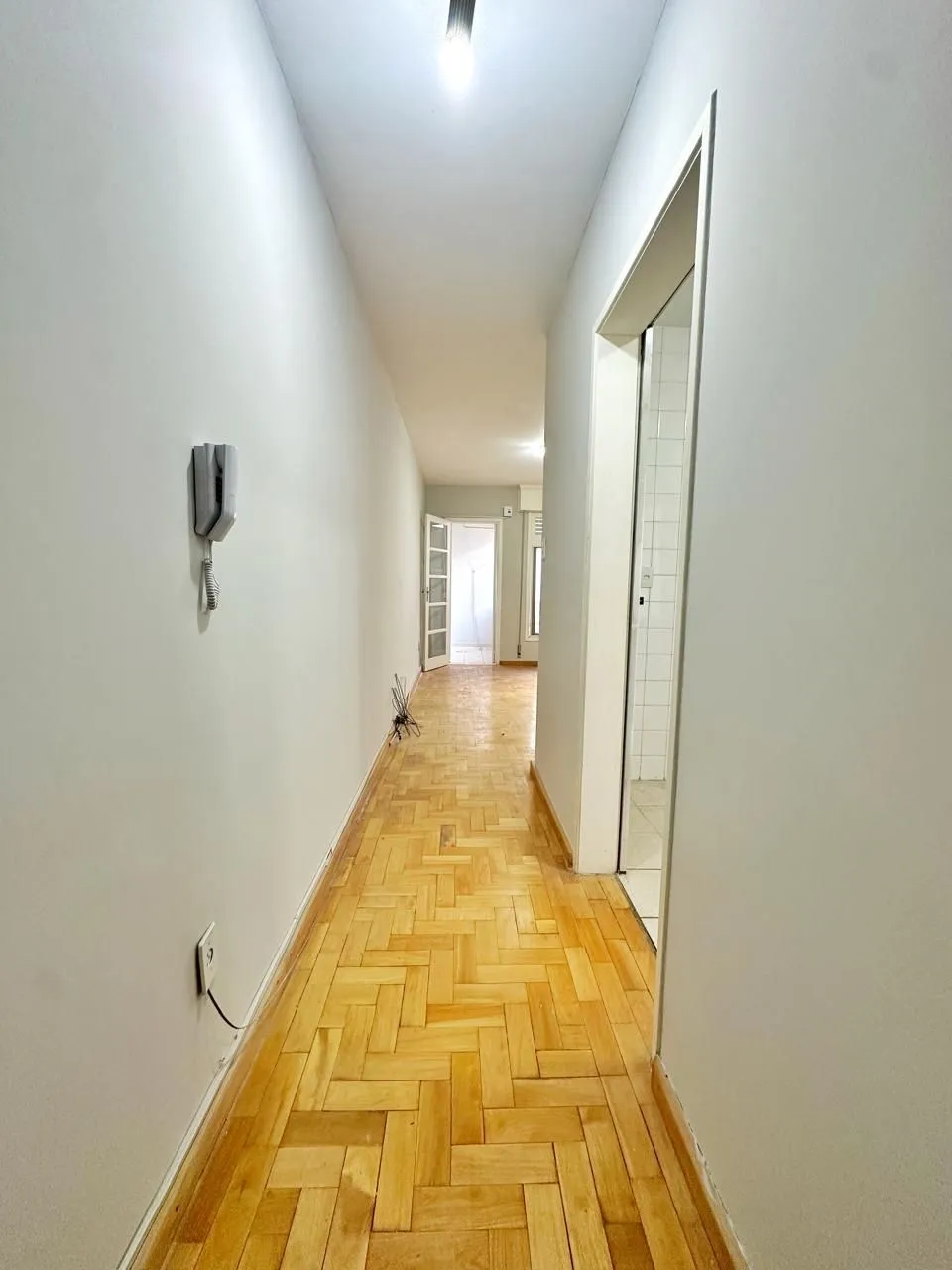 Imagem Apartamento com 3 quartos à venda na Rua José de Alencar - Menino Deus, Porto Alegre
