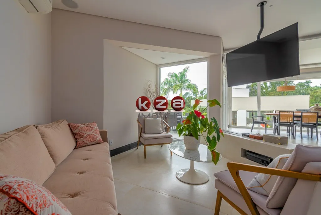 Imagem Magnífica mansão de luxo à venda em no Condomínio Fazenda Vila Real emItu-SP, 6 suítes, amplo gourmet com piscina, 8 vagas de garagem, 1.200m².