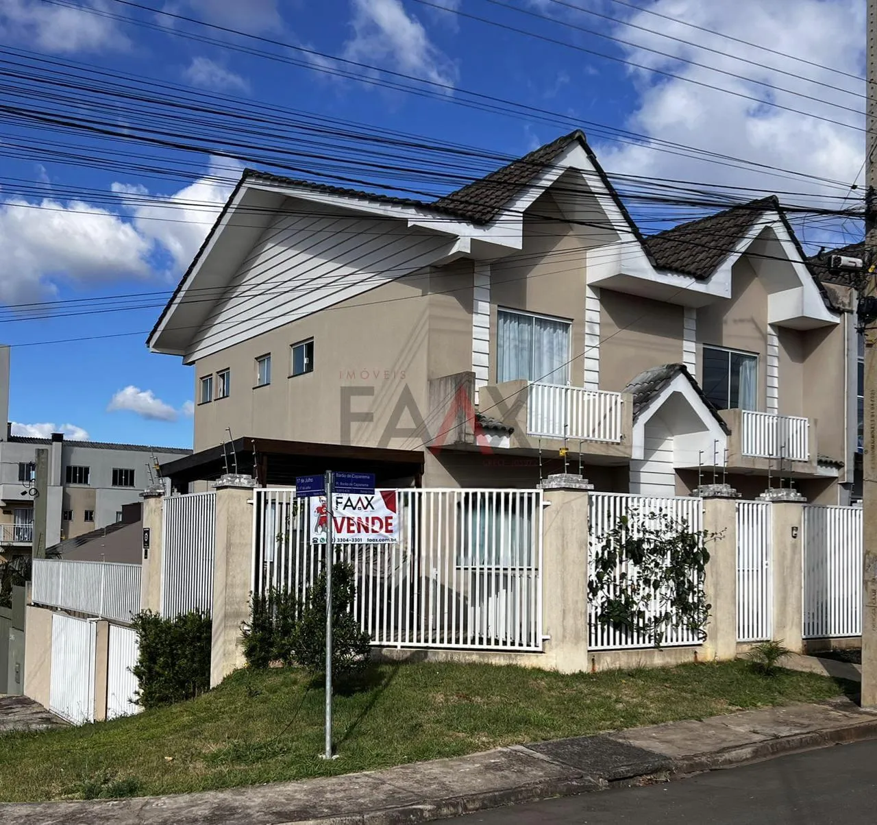 Foto do imóvel Excelente Sobrado à venda no Bairro Santa Cruz, GUARAPUAVA - PR