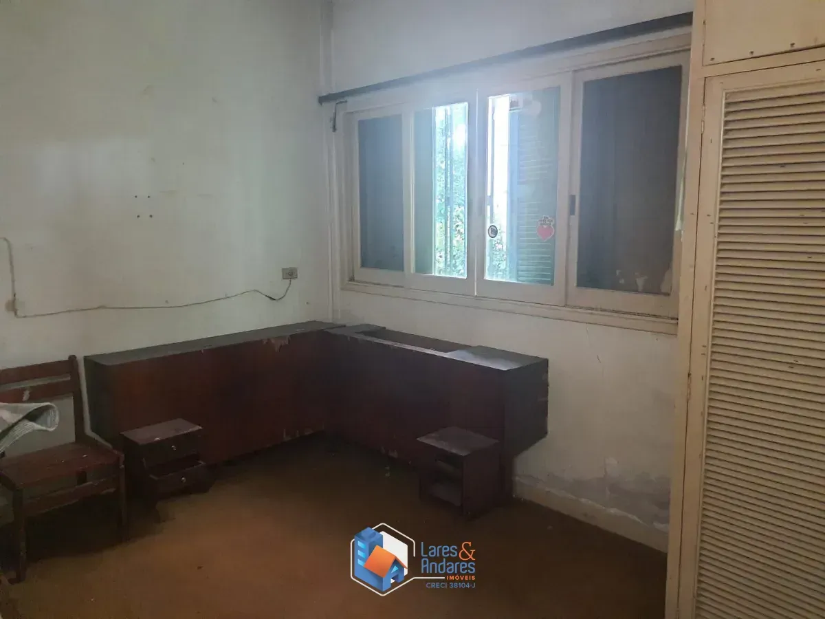 Imagem Casa para venda em Bosque da Saúde com 3 quartos, 666m²