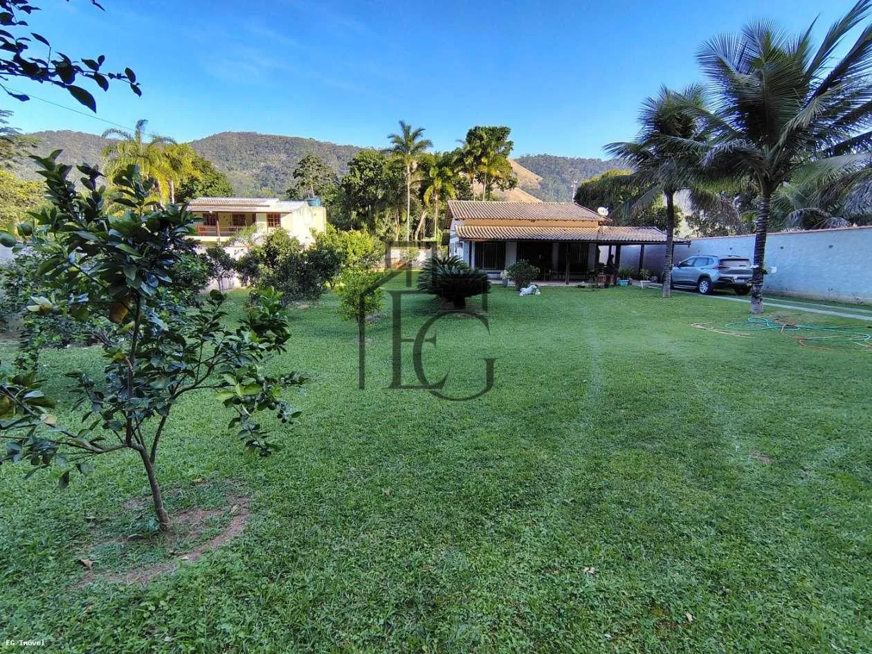 Imagem Casa para Venda em Saquarema, Serra de Mato Grosso (Sampaio Correia), 2 dormitórios, 1 suíte, 1 banheiro, 10 vagas