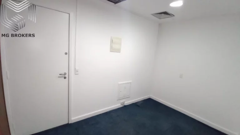 Imagem Oportunidade Imperdível: Sala Comercial de 120m² no Condomínio de Jacarepaguá, Rio de Janeiro-RJ!
