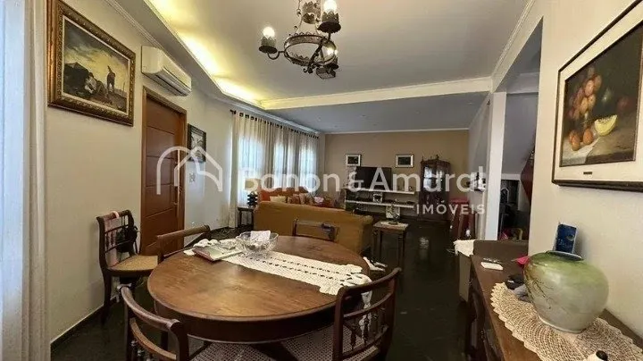 Imagem Casa estilo sobrado, com 3 quartos, 1 suíte, na Cidade Universitária em Campinas - SP