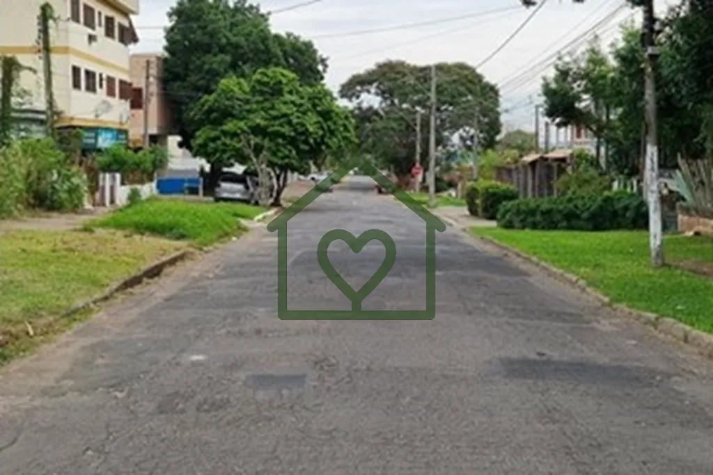 Imagem Terreno medindo 26x70m, com vocação para construção de casas ou apartamentos de padrão médio o...