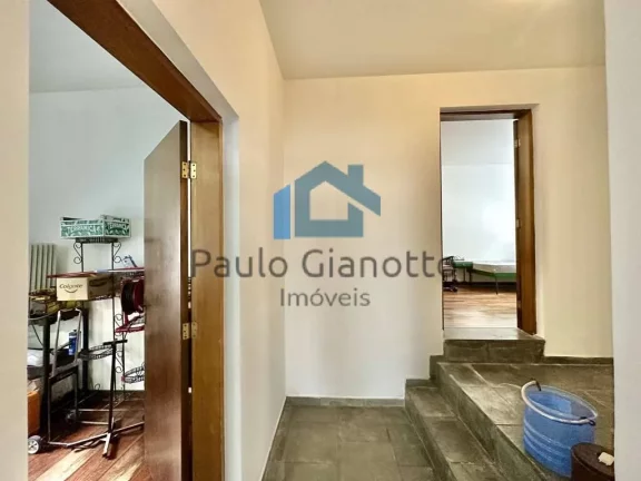 Imagem Casa espetacular à venda na Granja Viana em Cotia / SP