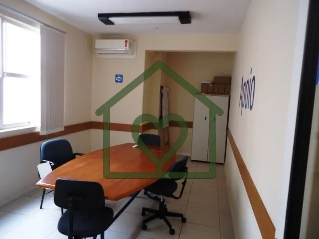 Imagem Prédio Comercial com 4 andares inteiros, mais a cobertura com área de lazer. Preço e disponibilid...