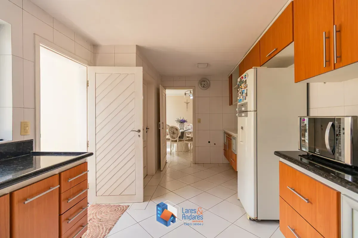 Imagem Casa para venda em Brooklin Paulista com 4 quartos, sendo 2 suítes, 500m²