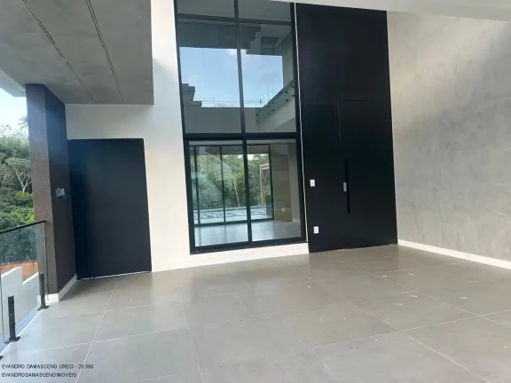 Imagem Imperdível oportunidade: Casa de luxo em condomínio Alphaville - Camaçari-BA, 4 quartos, 4 suítes, 2 salas, 2 banheiros, 4 vagas, 280m².