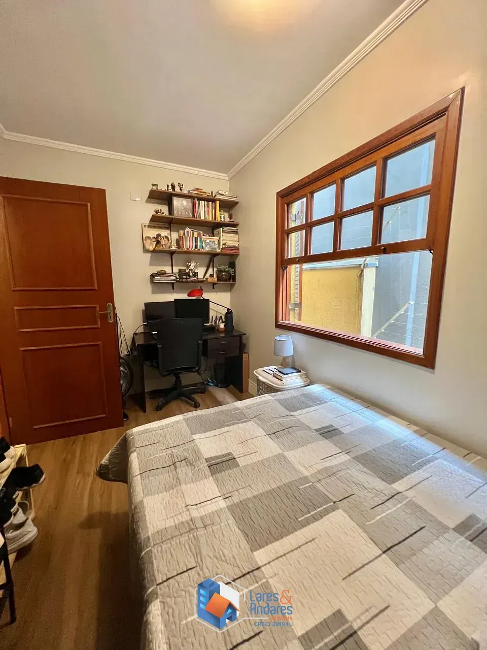 Imagem Sobrado para venda em Vila Guedes com 3 quartos, sendo 1 suíte, 164m²