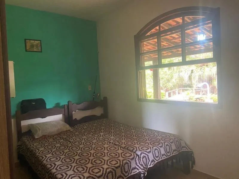 Imagem Vendo Excelente Chácara em Entre Rios de Minas - - Área de 1,6 hectares