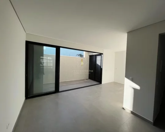 Imagem Sobrado para venda em Guaratuba, Balneário Brejatuba. Ótima localização, venha conferir!