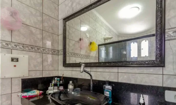 Imagem Sobrado maravilhoso 175m² 3 Dormitorios sendo 1 Suite e 2 Vagas de Garagens