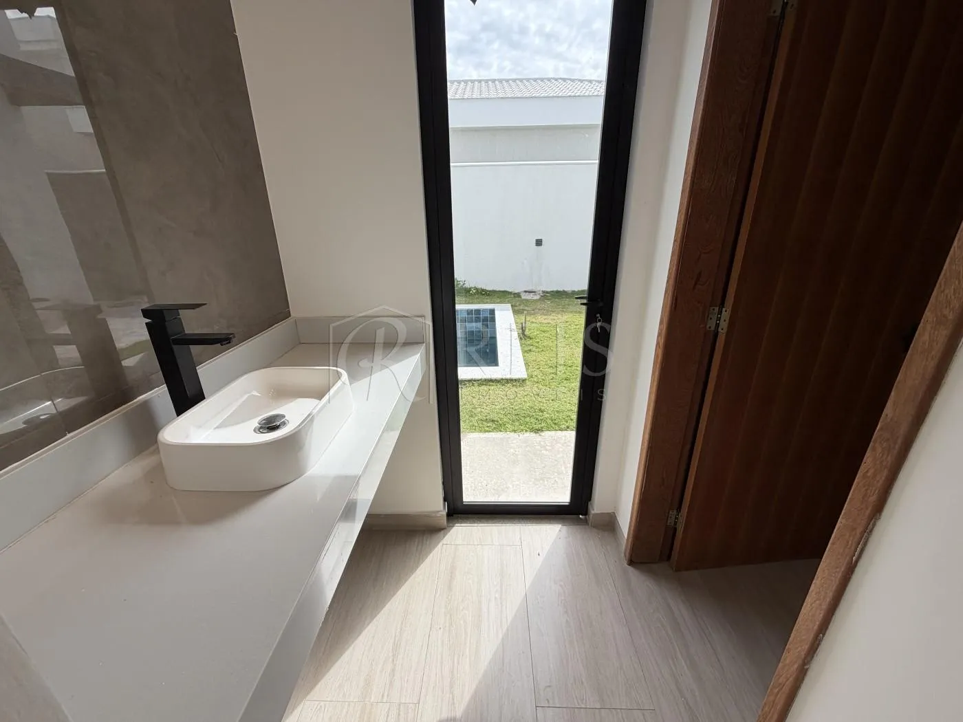 Imagem Casa para Venda em Rio das Ostras, Viverde, 4 dormitórios, 4 suítes, 5 banheiros, 4 vagas