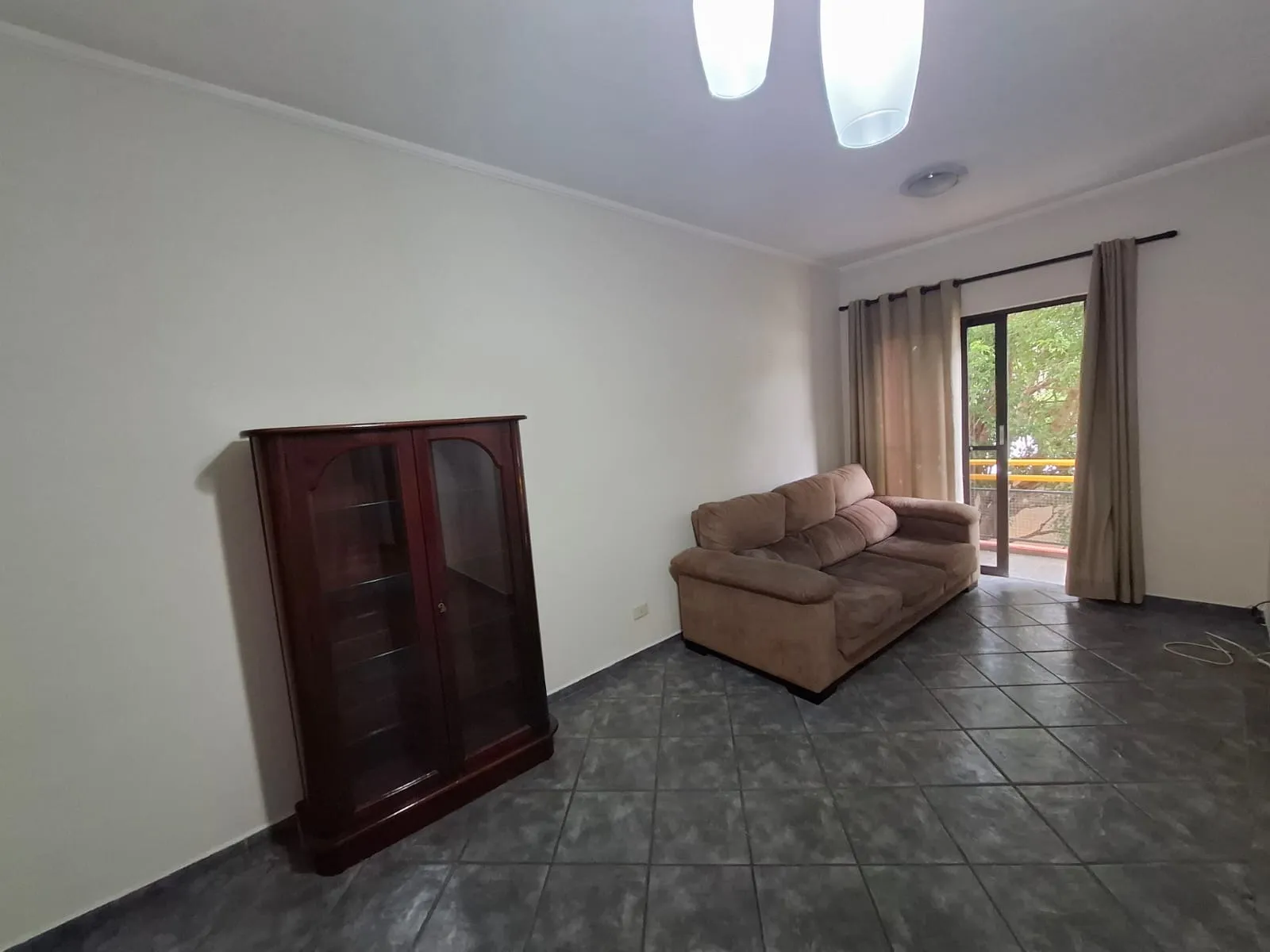 Imagem Apartamento conta com 03 dormitórios Jardim Vera Cruz- Sorocaba/SP