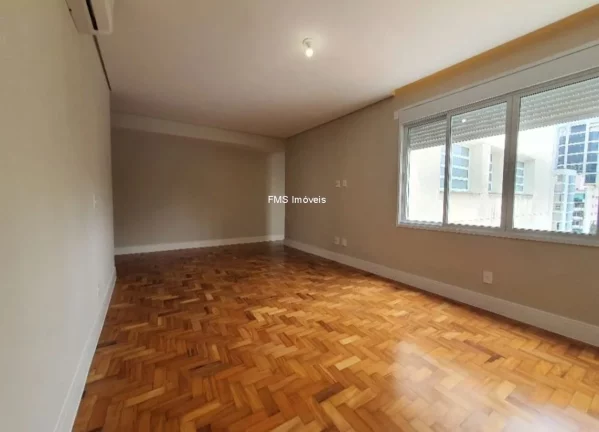 Imagem Apartamento de Luxo na Bela Vista: 3 Quartos, 3 Suítes, 5 Salas, 5 Banheiros, 2 Vagas e 360m² de Pura Elegância em SP.