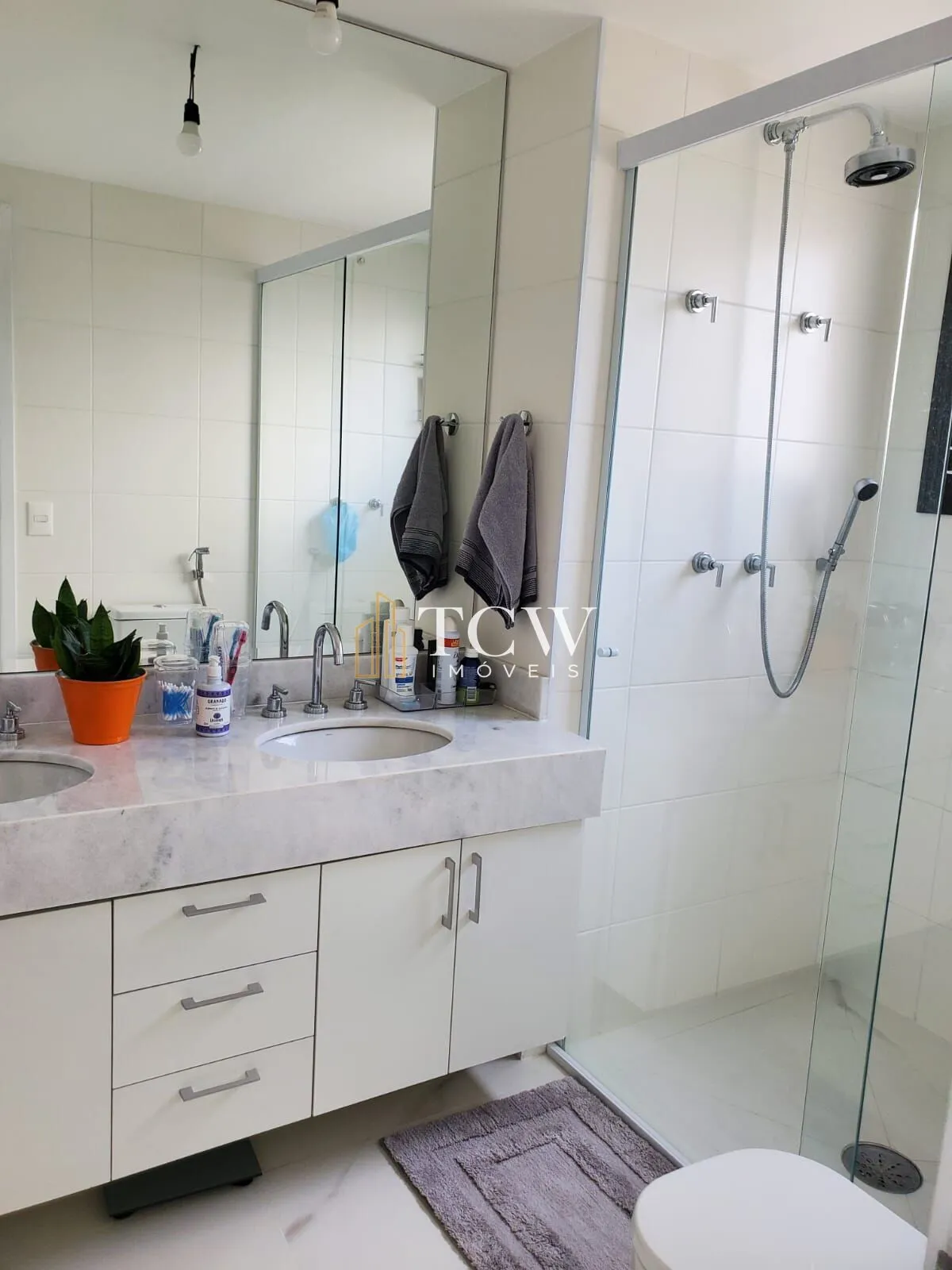 Imagem Apartamento-Padrao-para-Venda-em-Agua-Branca-Sao-Paulo-SP