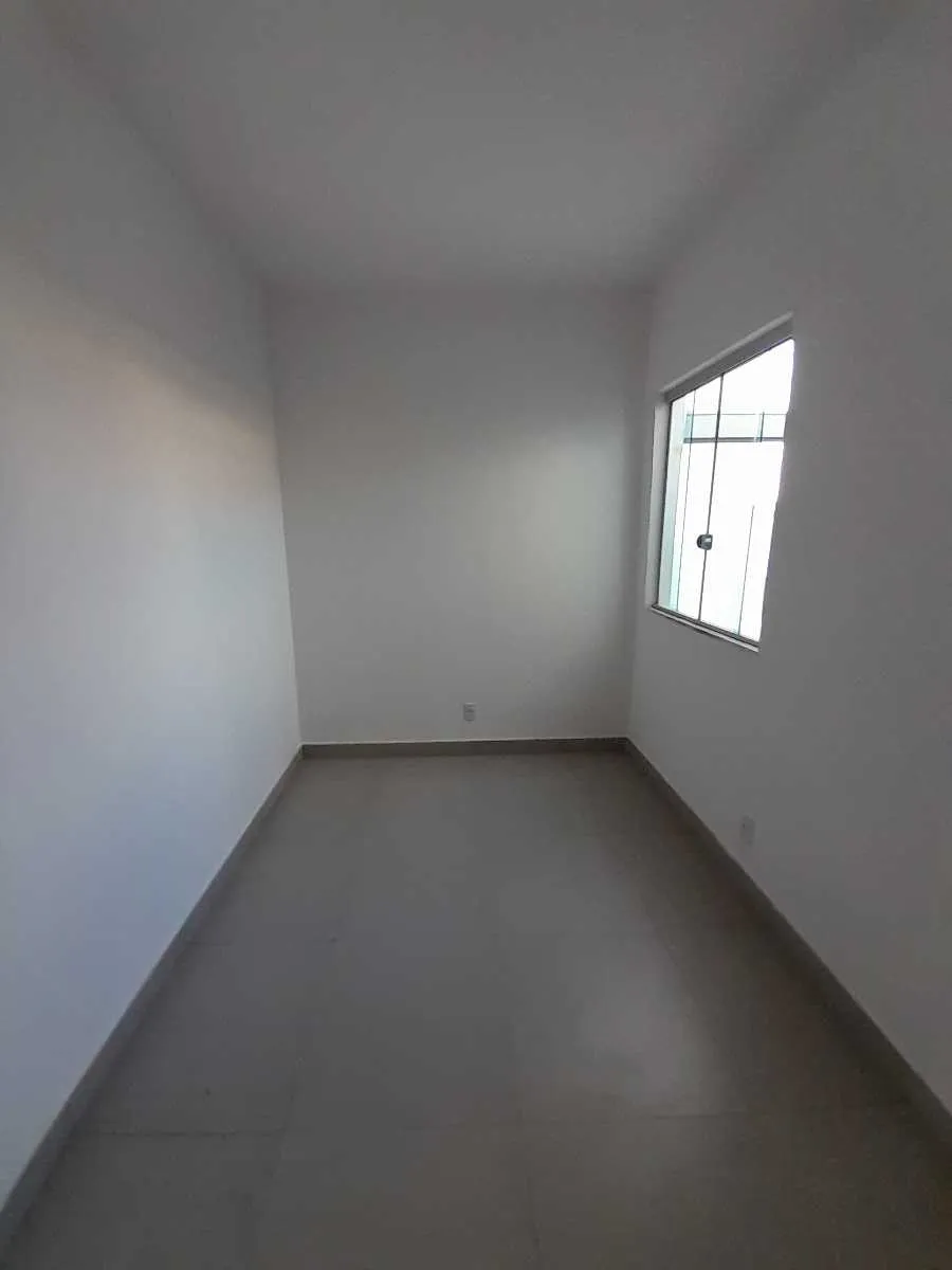 Imagem Casa à venda, 2 quartos, 1 vaga, Novo Centro - Santa Luzia/MG