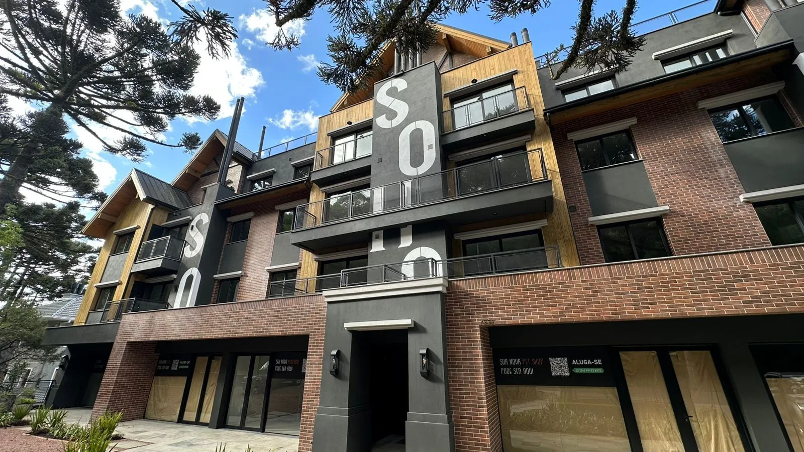 Imagem Apartamento à venda em Gramado, Centro, com 2 quartos, 73.58m2